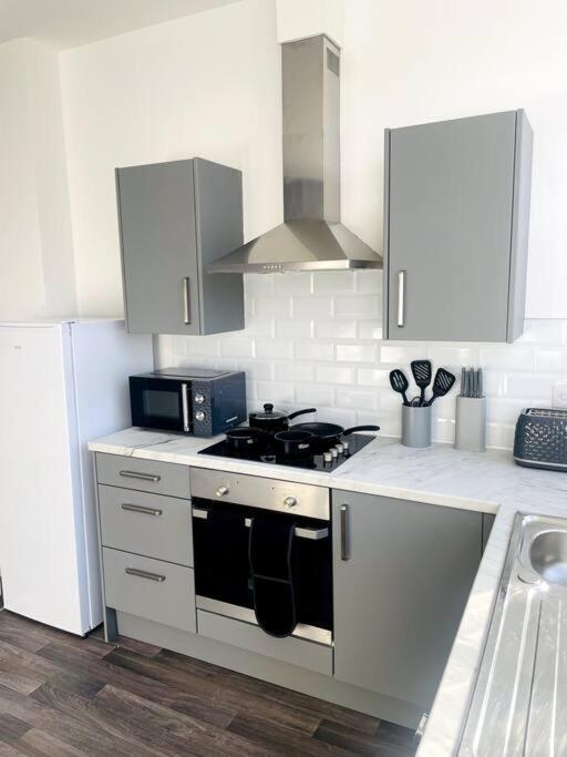 #2Bs 1 Bed Serviced Apartment Derby Bagian luar foto